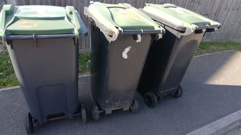 New Forest District Council pushing ahead with wheelie bin plans GHR
